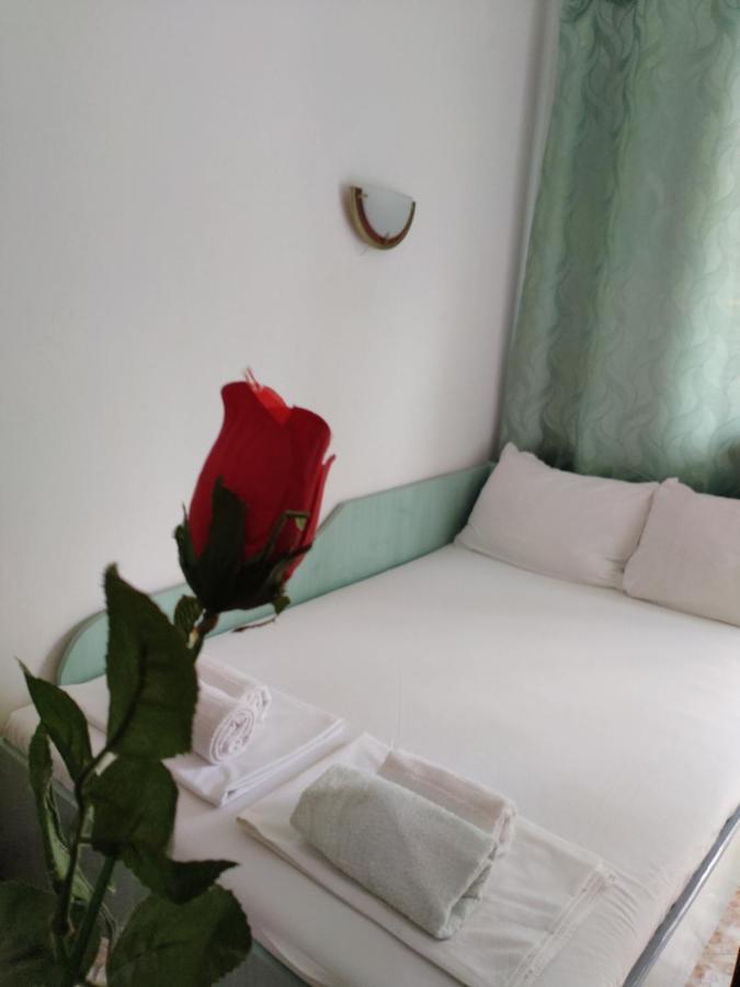 Две Сестри Lozenets Extérieur photo