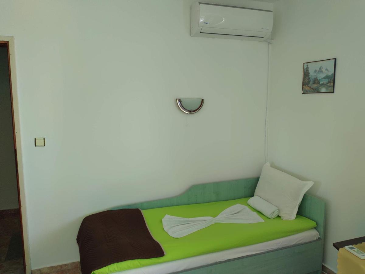 Две Сестри Lozenets Extérieur photo
