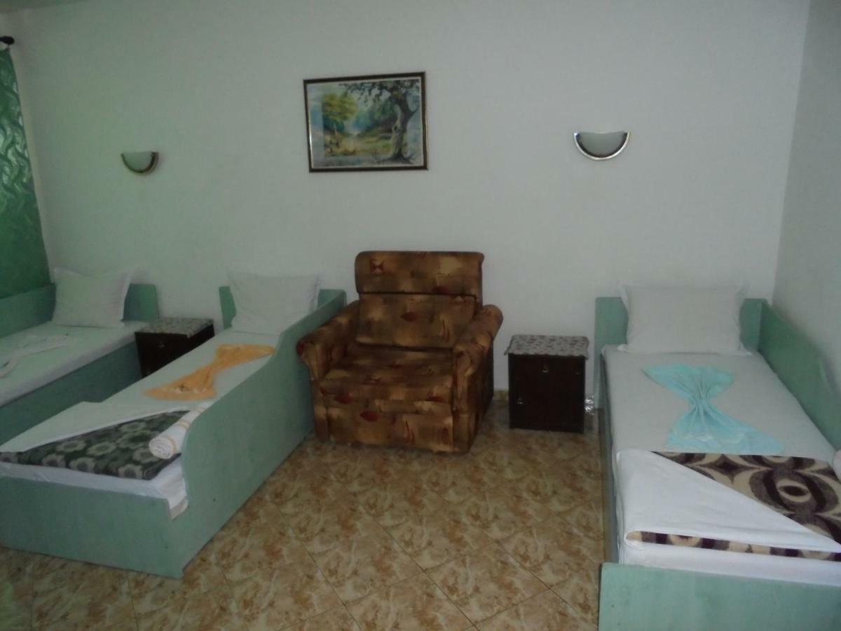 Две Сестри Lozenets Extérieur photo